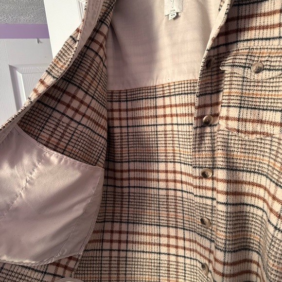 Beige fall jacket - Picture 5 of 6